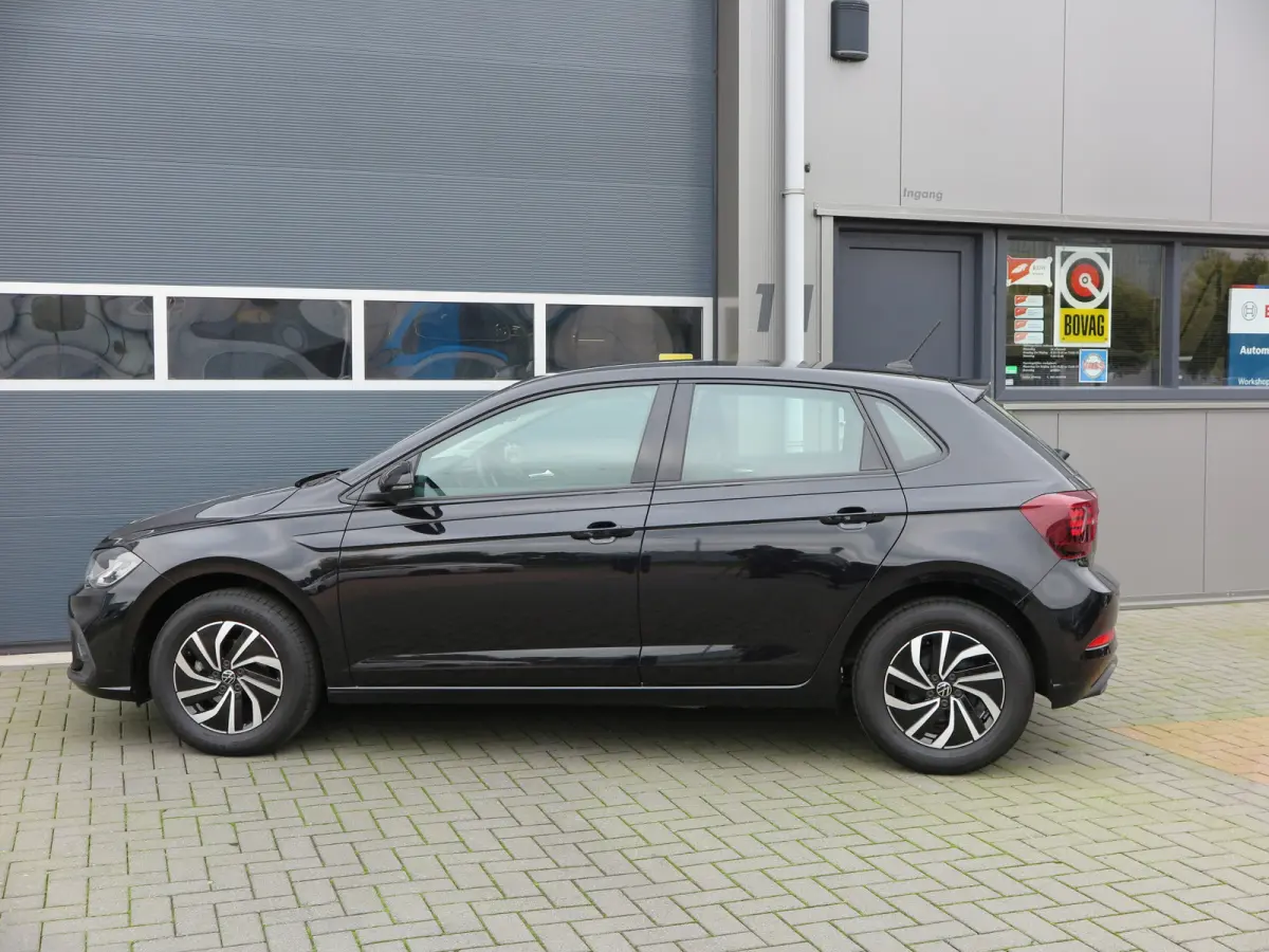 1.0 TSI 95pk DSG Life Led,Climate control, App-Connect , PDC, LMV15", Stuuwiel multifunctioneel, etc .