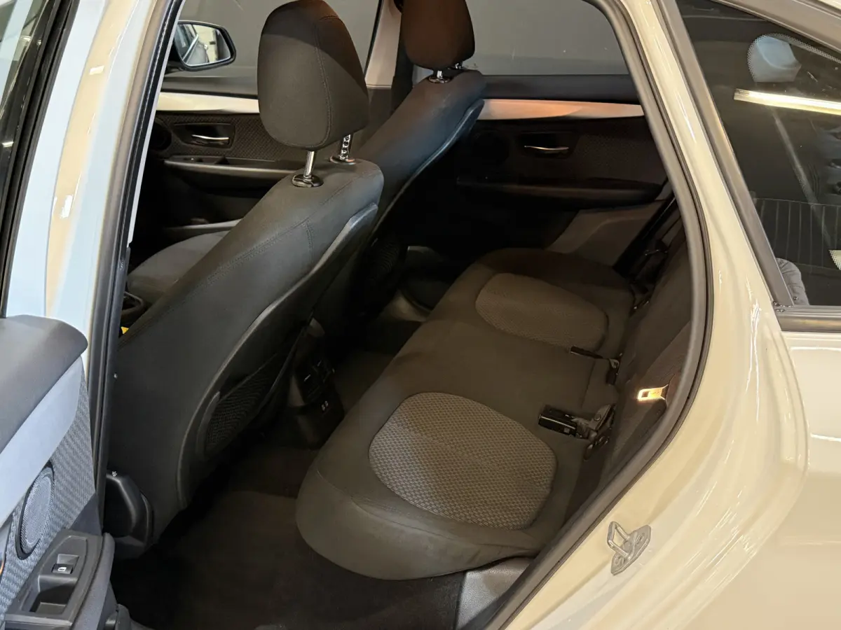 | Stoelverwarming | Navi | Cruise Control