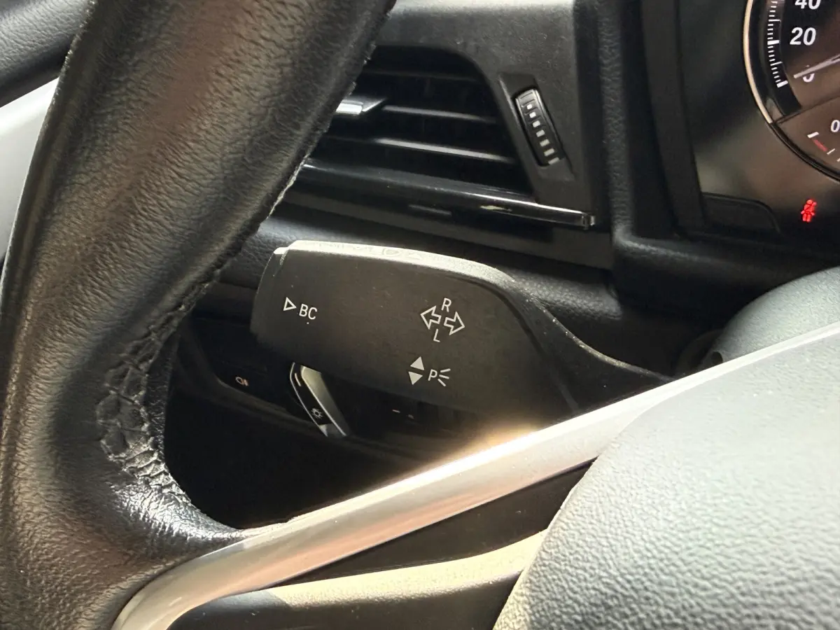 | Stoelverwarming | Navi | Cruise Control