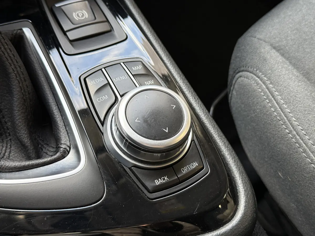 | Stoelverwarming | Navi | Cruise Control