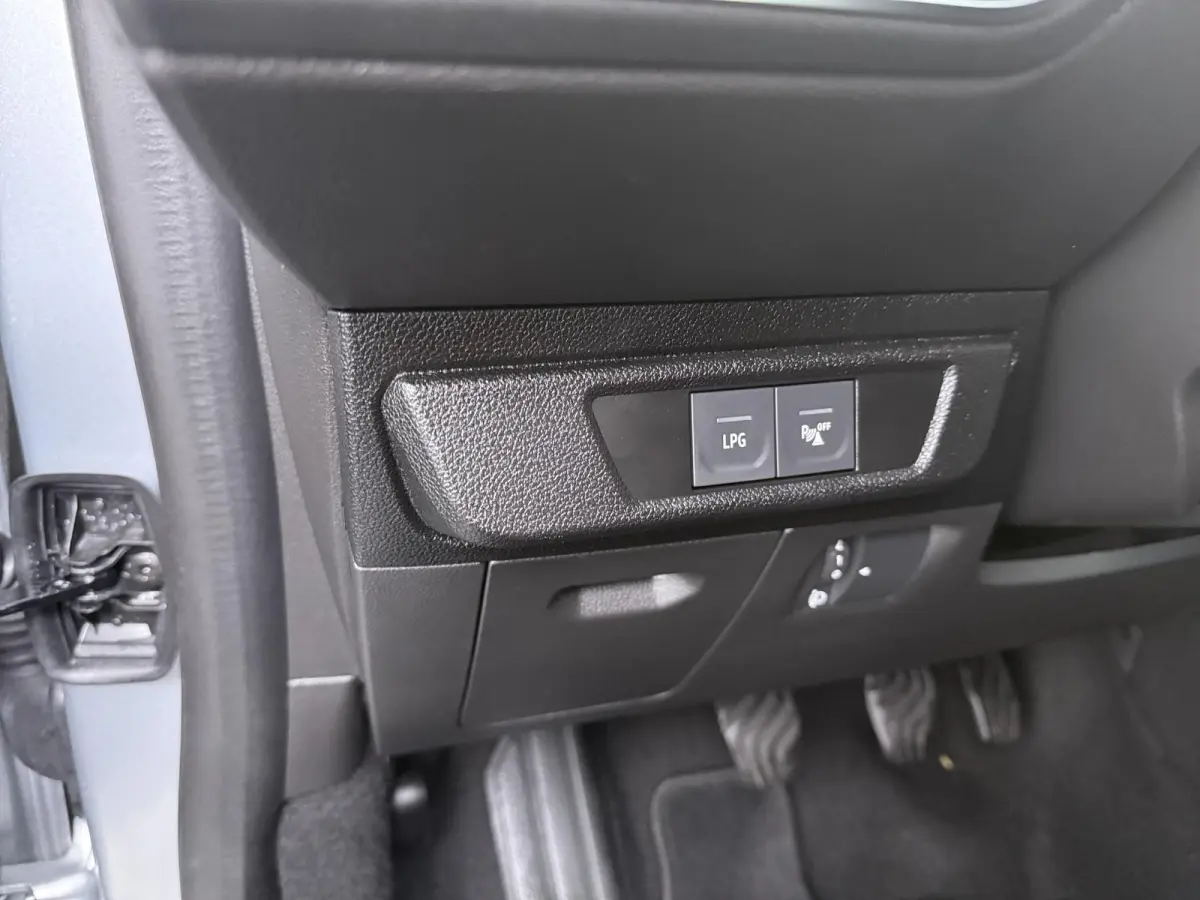 TCe 100 Bi-Fuel Comfort | Trekhaak | Climate Control | Apple Carplay/Android Auto |