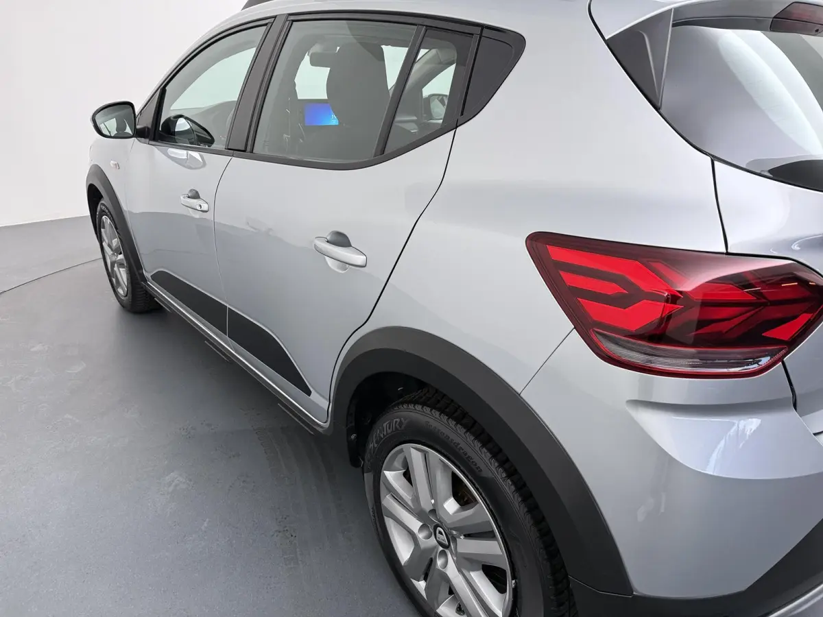 TCe 100 Bi-Fuel Comfort | Trekhaak | Climate Control | Apple Carplay/Android Auto |