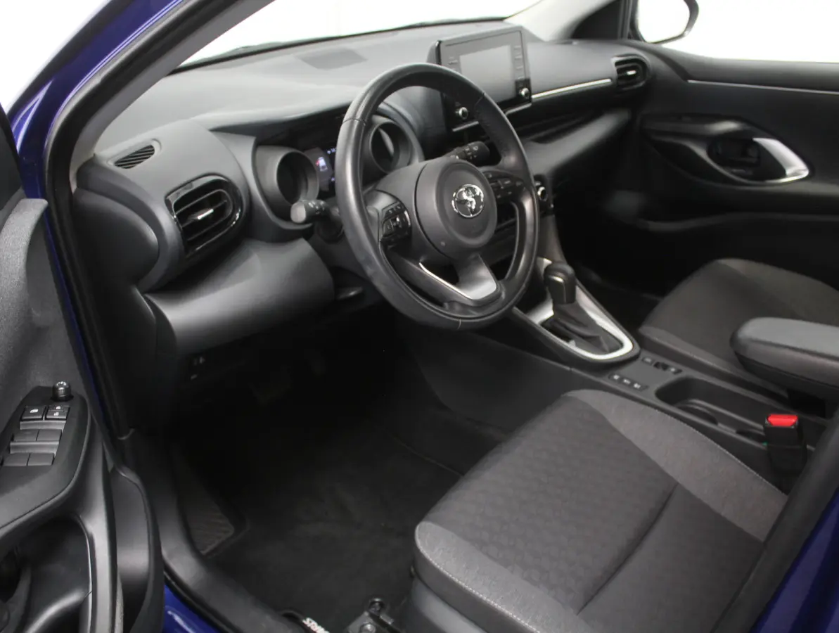 1.5 Hybrid Dynamic CARPLAY | CAMERA | CLIMATE | LMV16 | LED | DAB | ADAPCRUISE