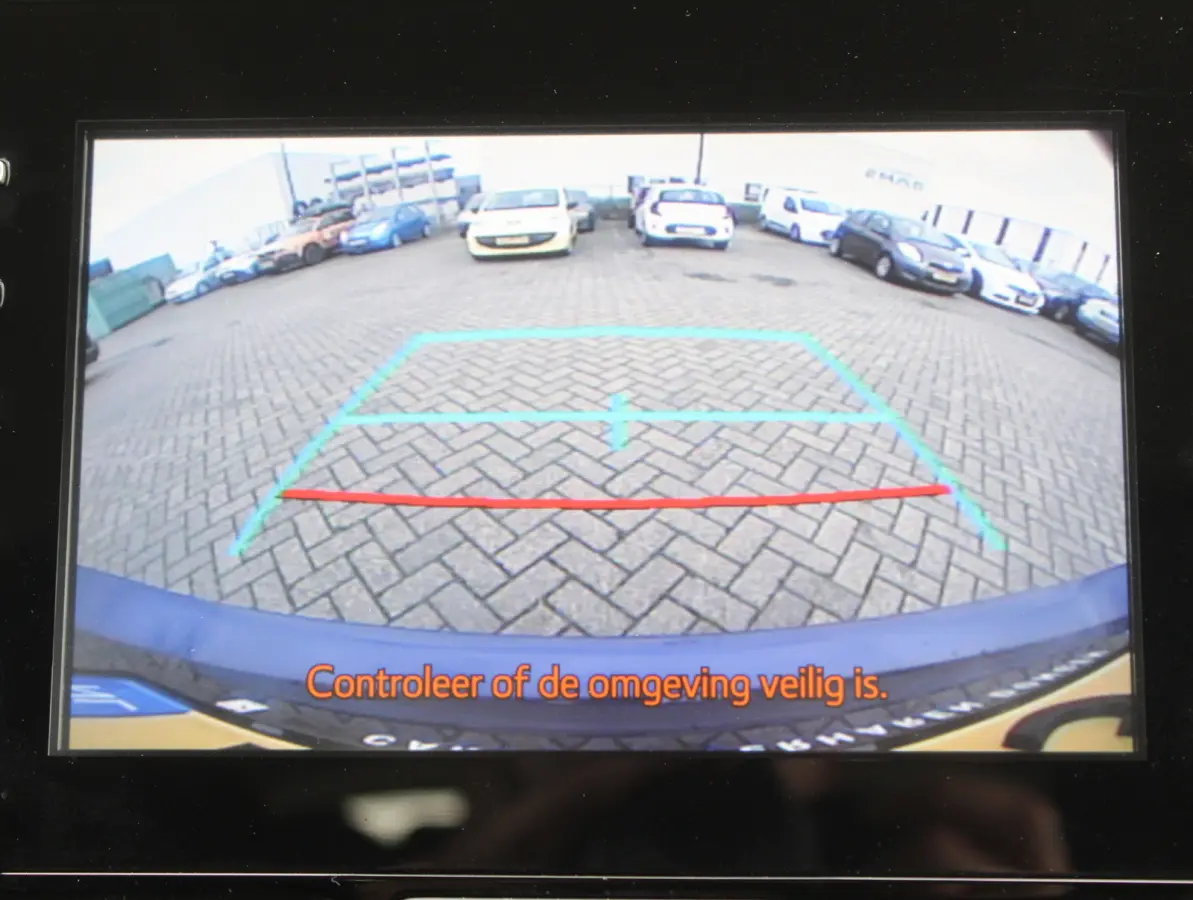 1.5 Hybrid Dynamic CARPLAY | CAMERA | CLIMATE | LMV16 | LED | DAB | ADAPCRUISE
