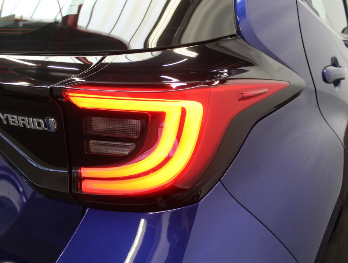 1.5 Hybrid Dynamic CARPLAY | CAMERA | CLIMATE | LMV16 | LED | DAB | ADAPCRUISE
