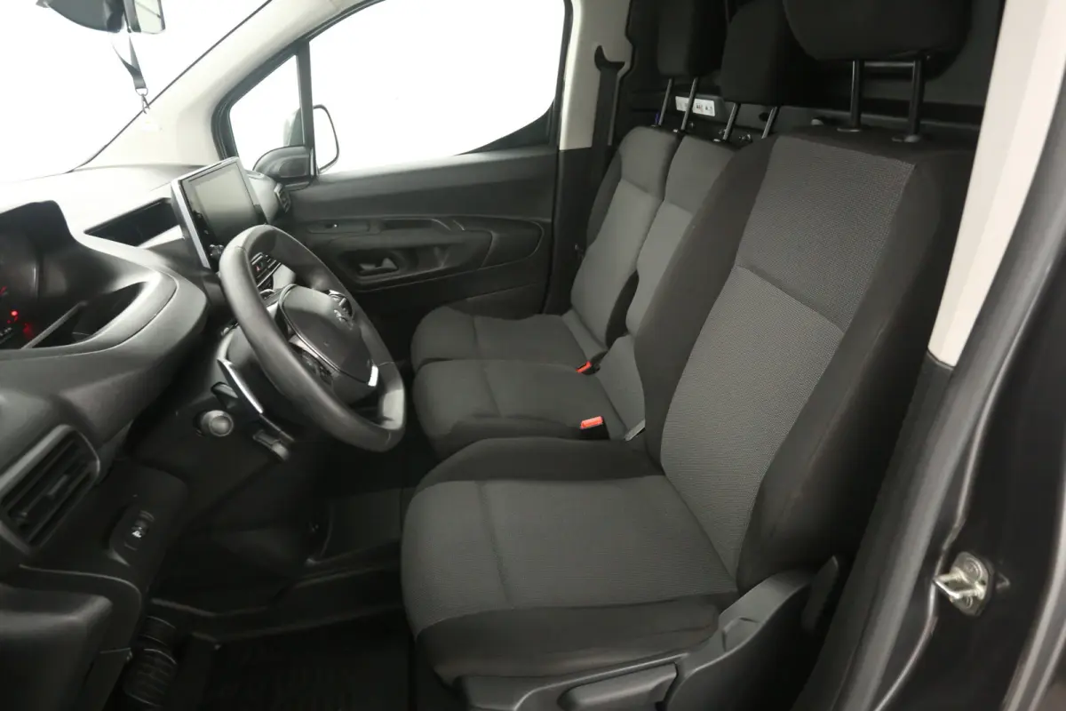 1.5 BlueHDI 130PK | Automaat | 3 Zits | Clima | Cruise | Carplay | Navi | Imperiaal | Parkeersens.