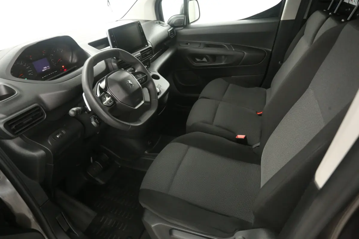 1.5 BlueHDI 130PK | Automaat | 3 Zits | Clima | Cruise | Carplay | Navi | Imperiaal | Parkeersens.