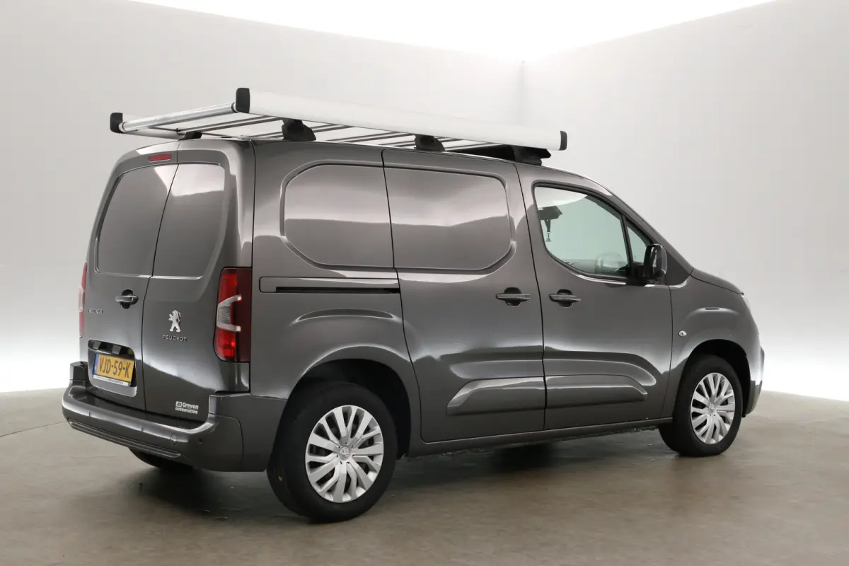 1.5 BlueHDI 130PK | Automaat | 3 Zits | Clima | Cruise | Carplay | Navi | Imperiaal | Parkeersens.