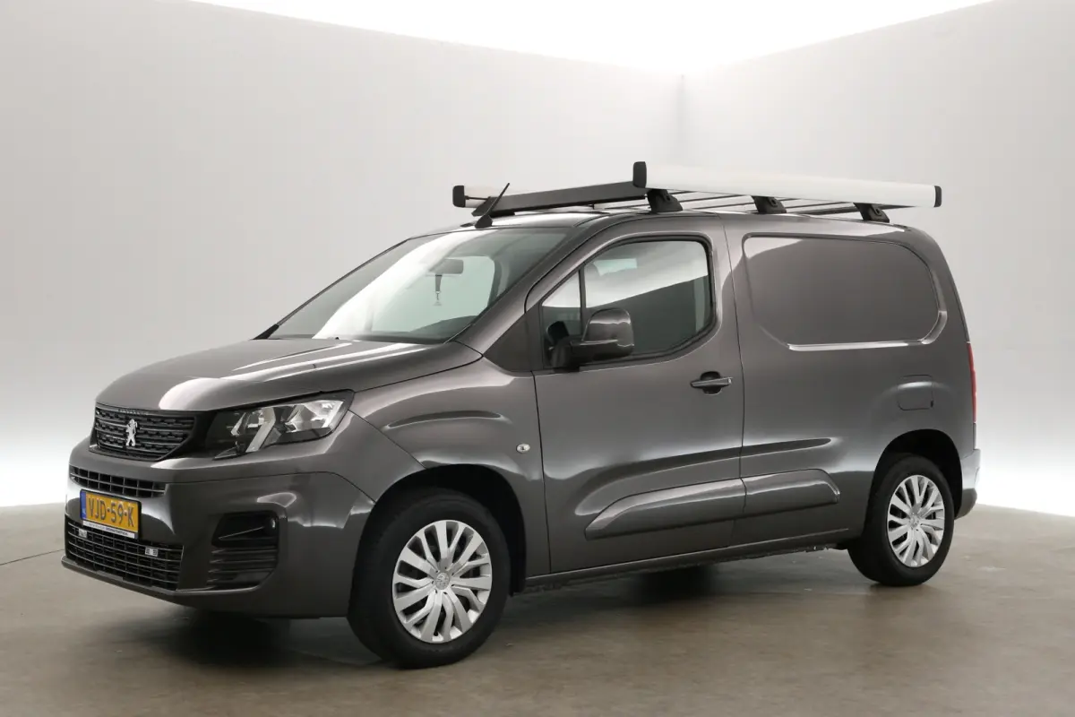 1.5 BlueHDI 130PK | Automaat | 3 Zits | Clima | Cruise | Carplay | Navi | Imperiaal | Parkeersens.