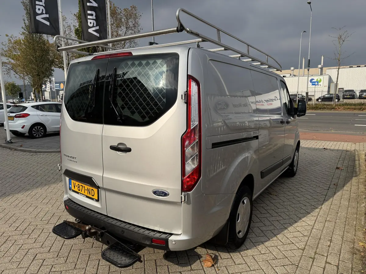 280 2.0 TDCI L1H1 Trend Voorruit verwarming | Parkeersensoren Voor & Achter | Laadruimte betimmering | Trekhaak