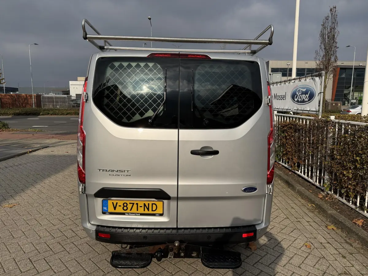 280 2.0 TDCI L1H1 Trend Voorruit verwarming | Parkeersensoren Voor & Achter | Laadruimte betimmering | Trekhaak