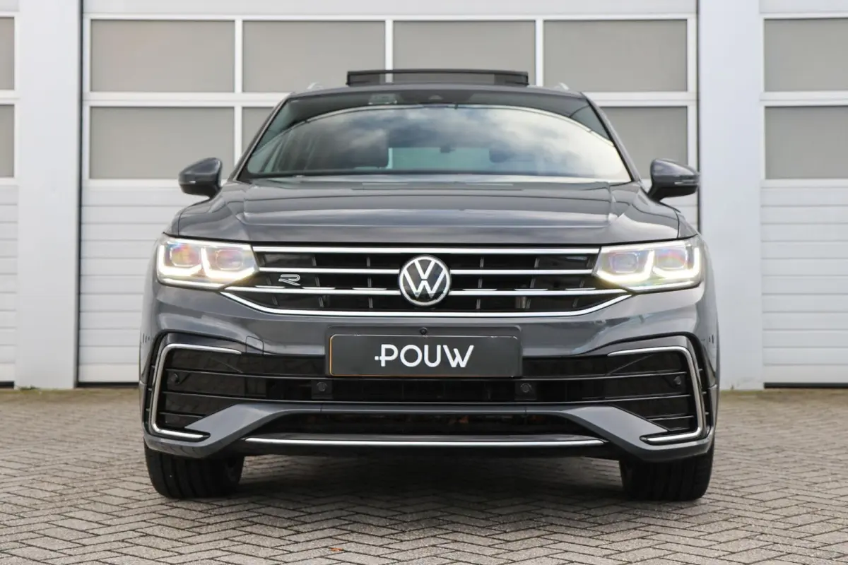 1.4 TSI 245pk eHybrid R-Line | SoH 92% | Panoramadak | Trekhaak | 360 Camera | 20" Velgen | Stoelverwarming