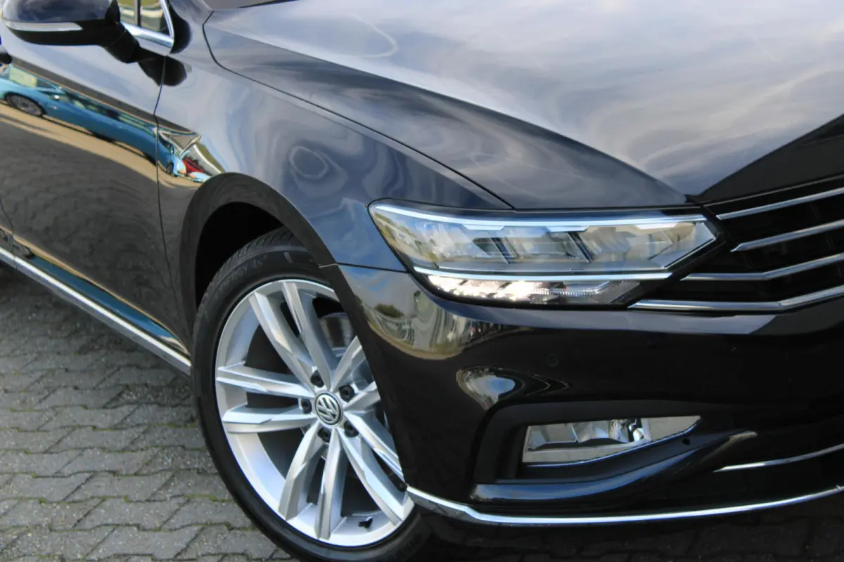 1.5 TSI ACC | Navi | CarPlay | Stoelverwarming | Camera | Dealer Onderhouden