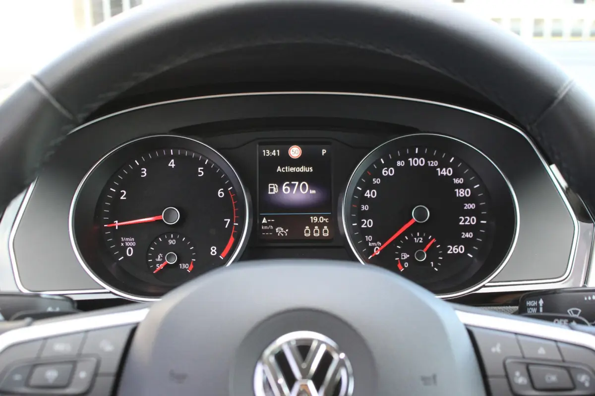 1.5 TSI ACC | Navi | CarPlay | Stoelverwarming | Camera | Dealer Onderhouden