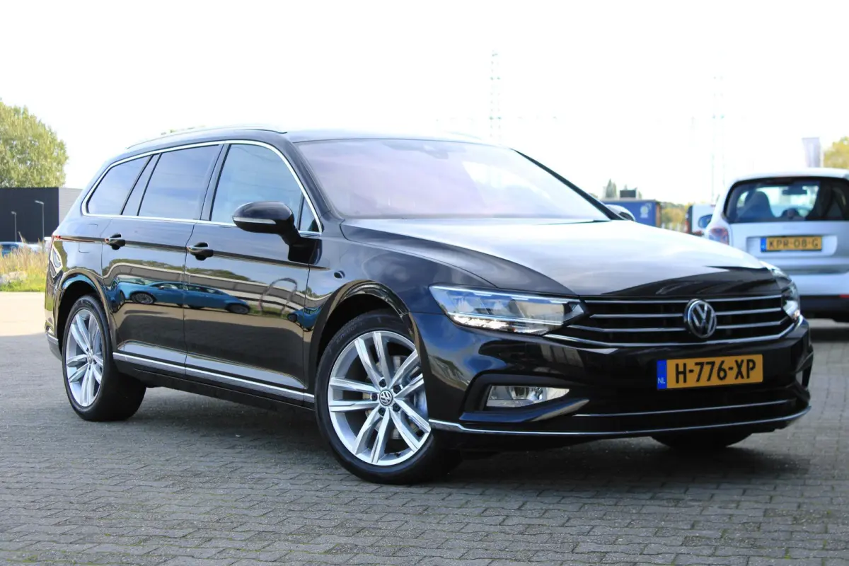 1.5 TSI ACC | Navi | CarPlay | Stoelverwarming | Camera | Dealer Onderhouden