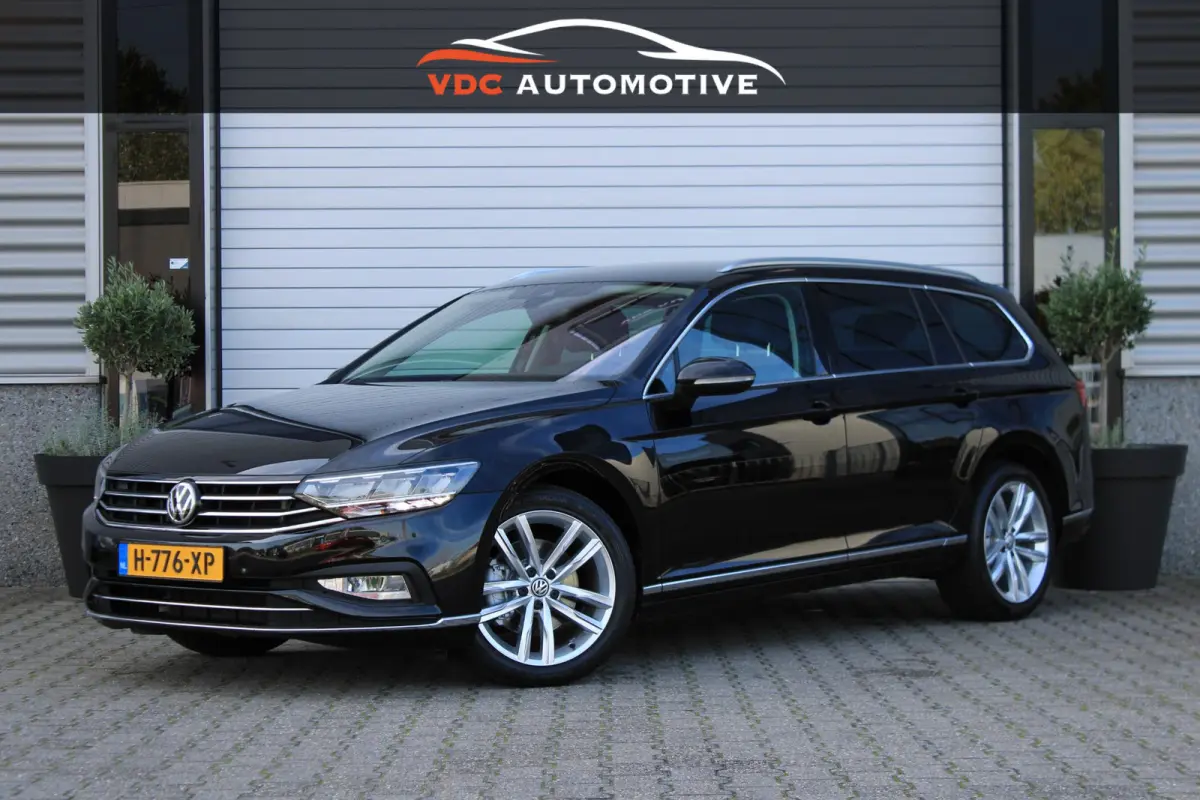 1.5 TSI ACC | Navi | CarPlay | Stoelverwarming | Camera | Dealer Onderhouden
