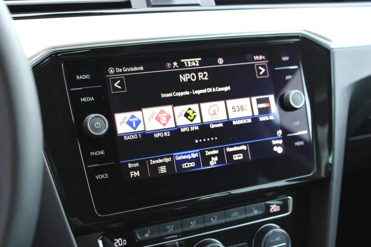 1.5 TSI ACC | Navi | CarPlay | Stoelverwarming | Camera | Dealer Onderhouden
