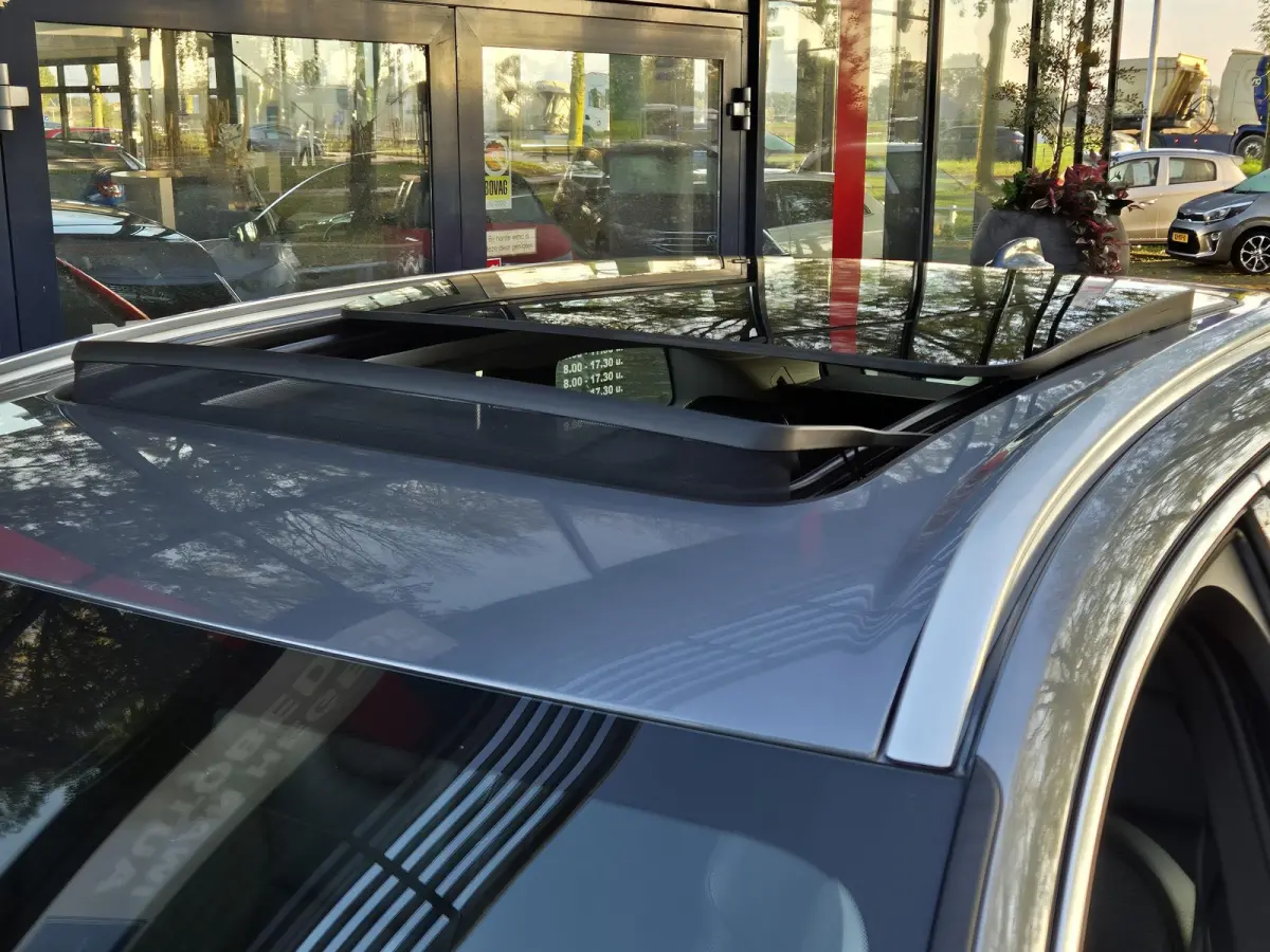 2.0 B5 Inscription | Panoramadak | Wegkl. Trekhaak | Head-up | Leer | Adapt. Cruise Control | Licht metalen velgen