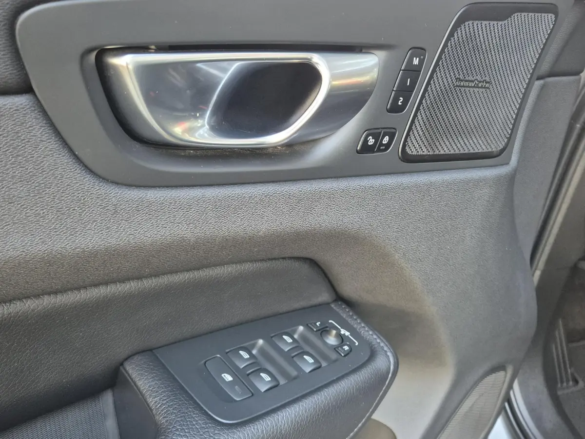 2.0 B5 Inscription | Panoramadak | Wegkl. Trekhaak | Head-up | Leer | Adapt. Cruise Control | Licht metalen velgen
