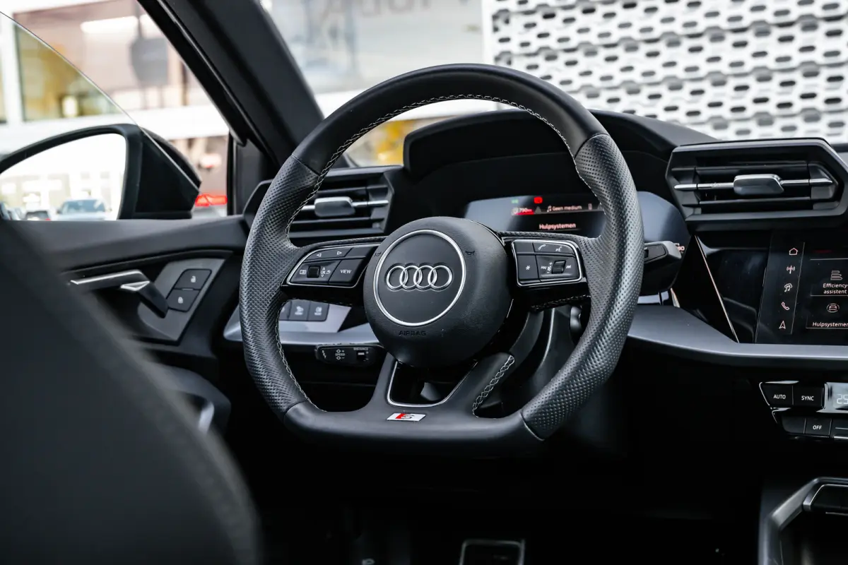 30 TFSI S edition