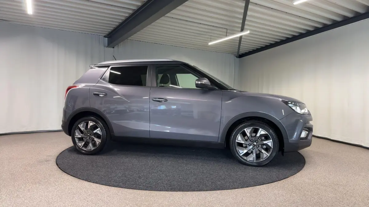 1.6 Sapphire Leder | Carplay | Navi