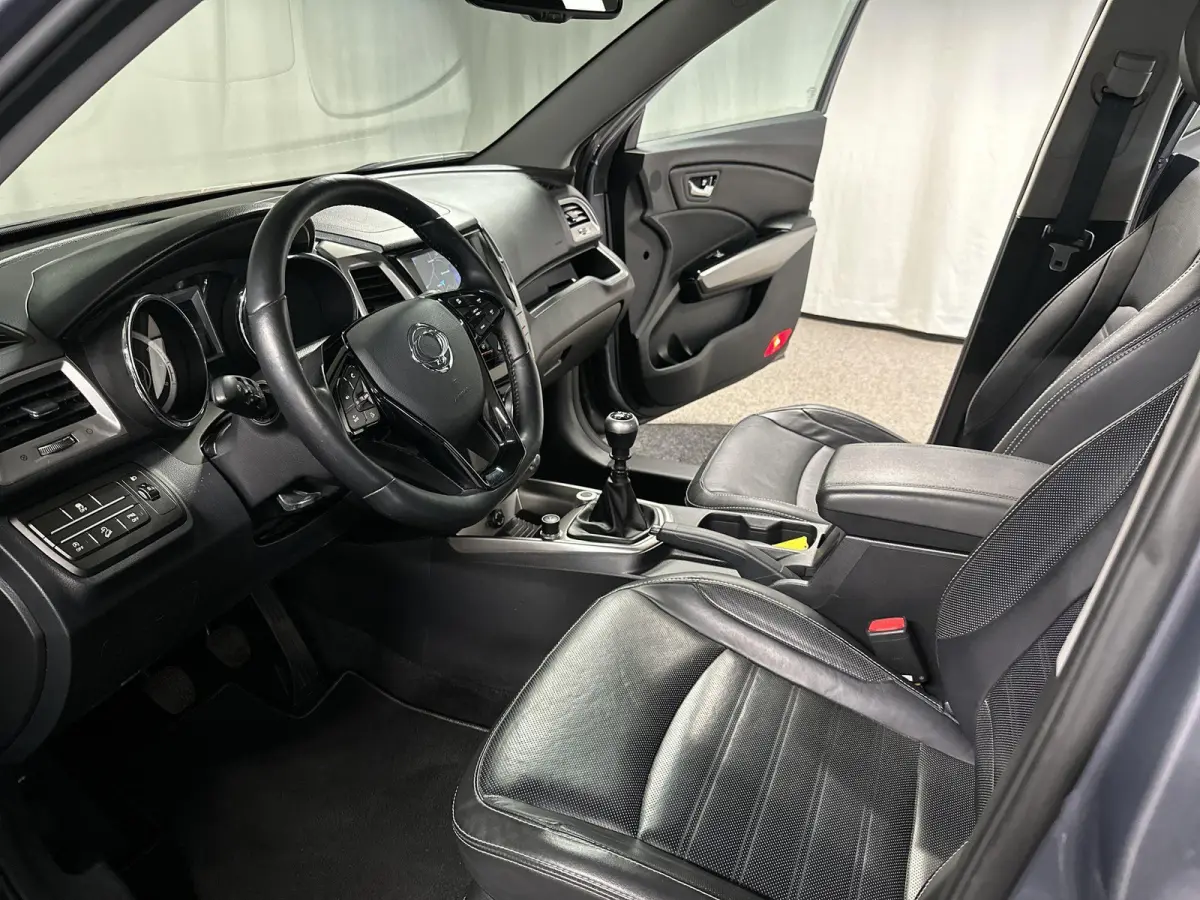 1.6 Sapphire Leder | Carplay | Navi
