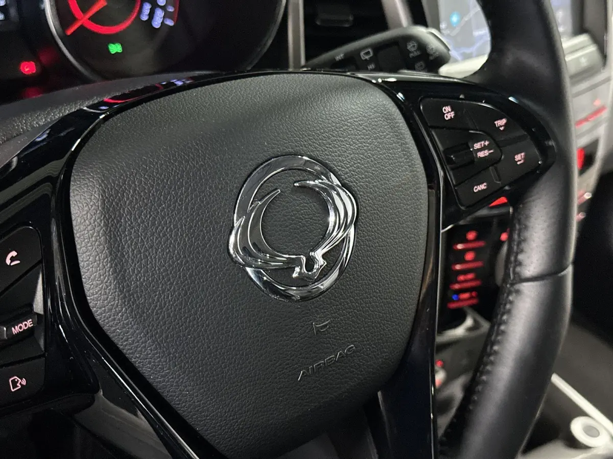 1.6 Sapphire Leder | Carplay | Navi