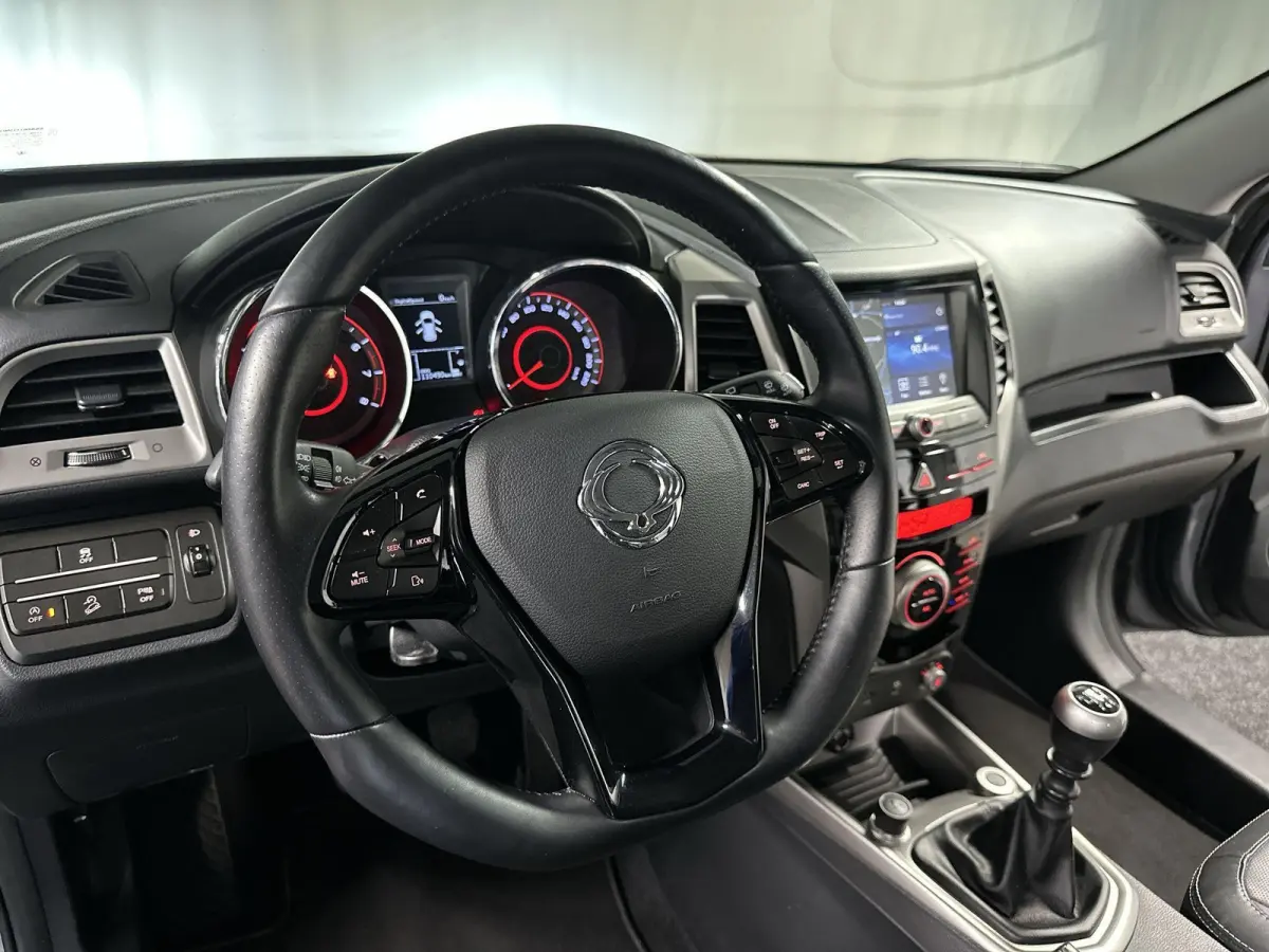1.6 Sapphire Leder | Carplay | Navi