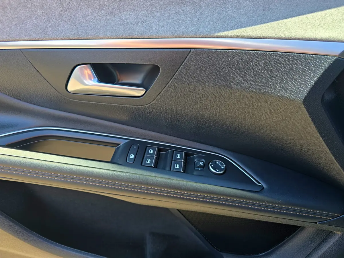1.6 HYbrid 225 GT - PHEV - Panorama dak -