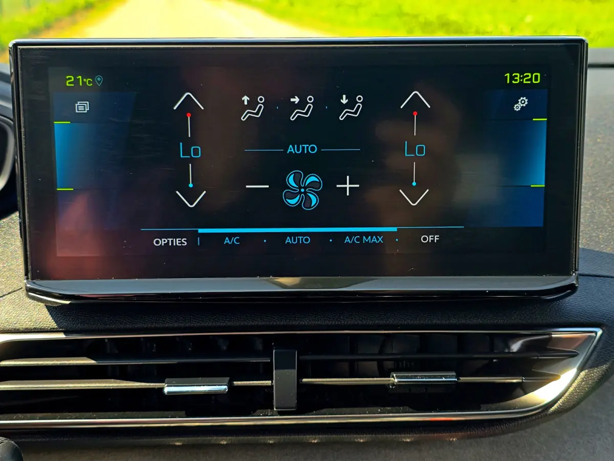 1.6 HYbrid 225 GT - PHEV - Panorama dak -