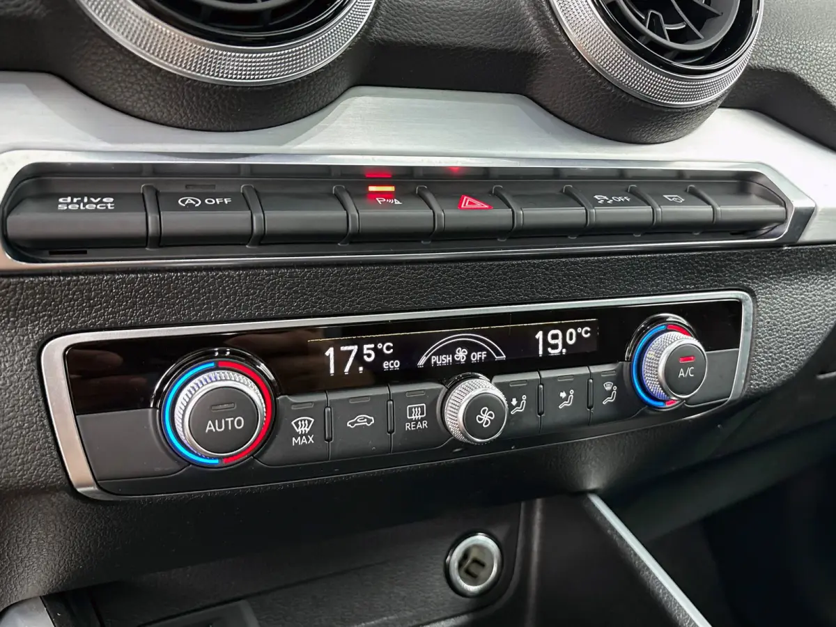 35 TFSI S Edition 150PK, Virtual,Panoramadak,Apple Carplay,Camere,PDC V+A, 19"