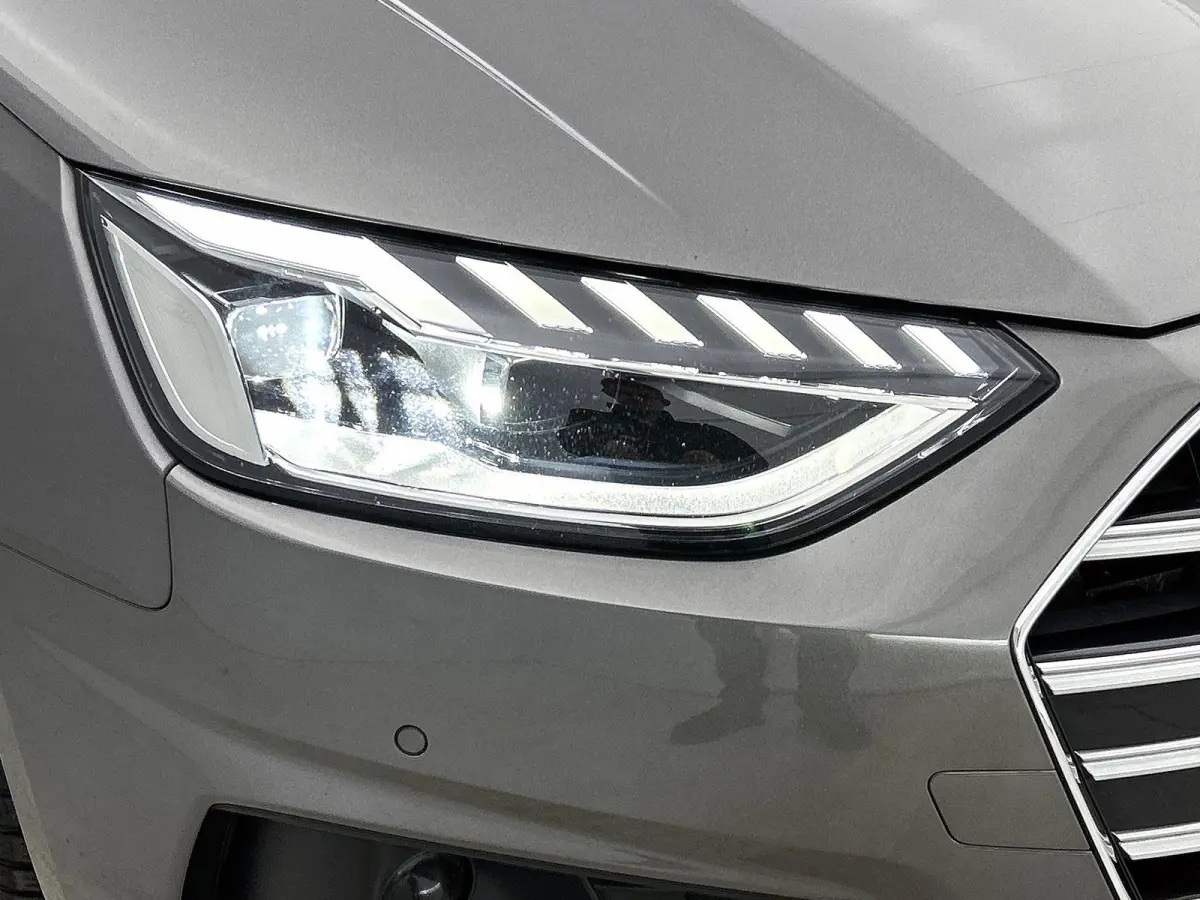 35 TFSI Launch edition Business | WORDT VERWACHT | APPLE CARPLAY - ANDROID AUTO | ELEKTRISCHE KOFFERKLEP | TREKHAAK | CLIMATE CONTROL | CRUISE CONTROL | MULTIFUNCTIONEEL STUURWIEL |