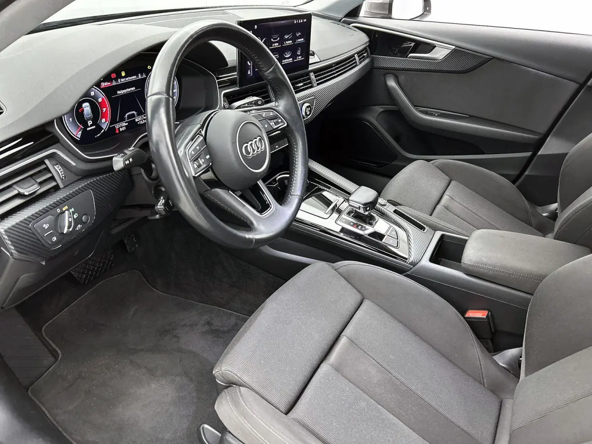 35 TFSI Launch edition Business | WORDT VERWACHT | APPLE CARPLAY - ANDROID AUTO | ELEKTRISCHE KOFFERKLEP | TREKHAAK | CLIMATE CONTROL | CRUISE CONTROL | MULTIFUNCTIONEEL STUURWIEL |