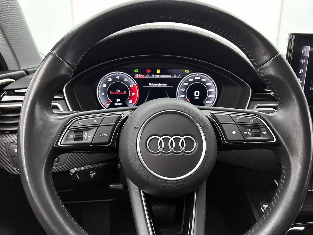 35 TFSI Launch edition Business | WORDT VERWACHT | APPLE CARPLAY - ANDROID AUTO | ELEKTRISCHE KOFFERKLEP | TREKHAAK | CLIMATE CONTROL | CRUISE CONTROL | MULTIFUNCTIONEEL STUURWIEL |