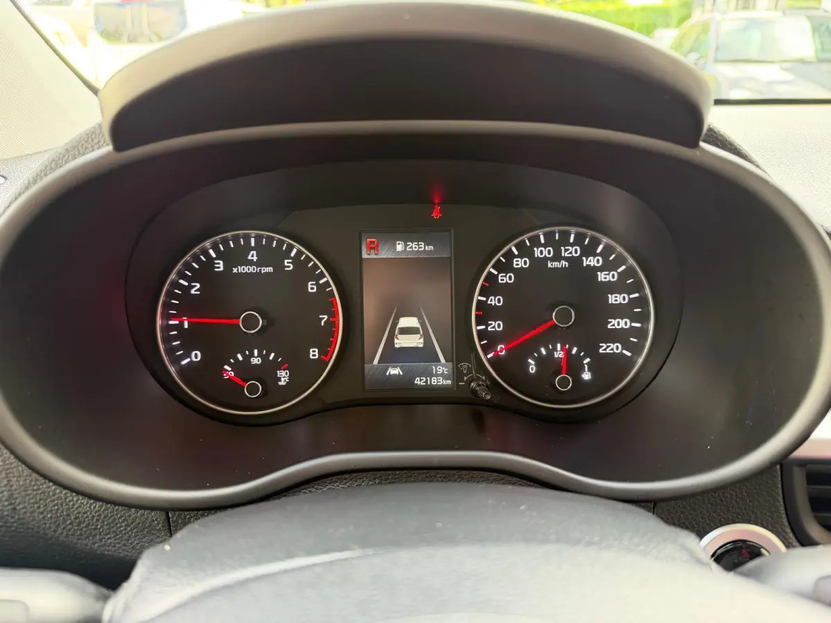 1.0 T-GDi GT-Line 100PK Schuif/kanteldak,Apple Carpl,NL auto,Camera A,Cruise Contr,Navi,Stoel+stuur verwarming