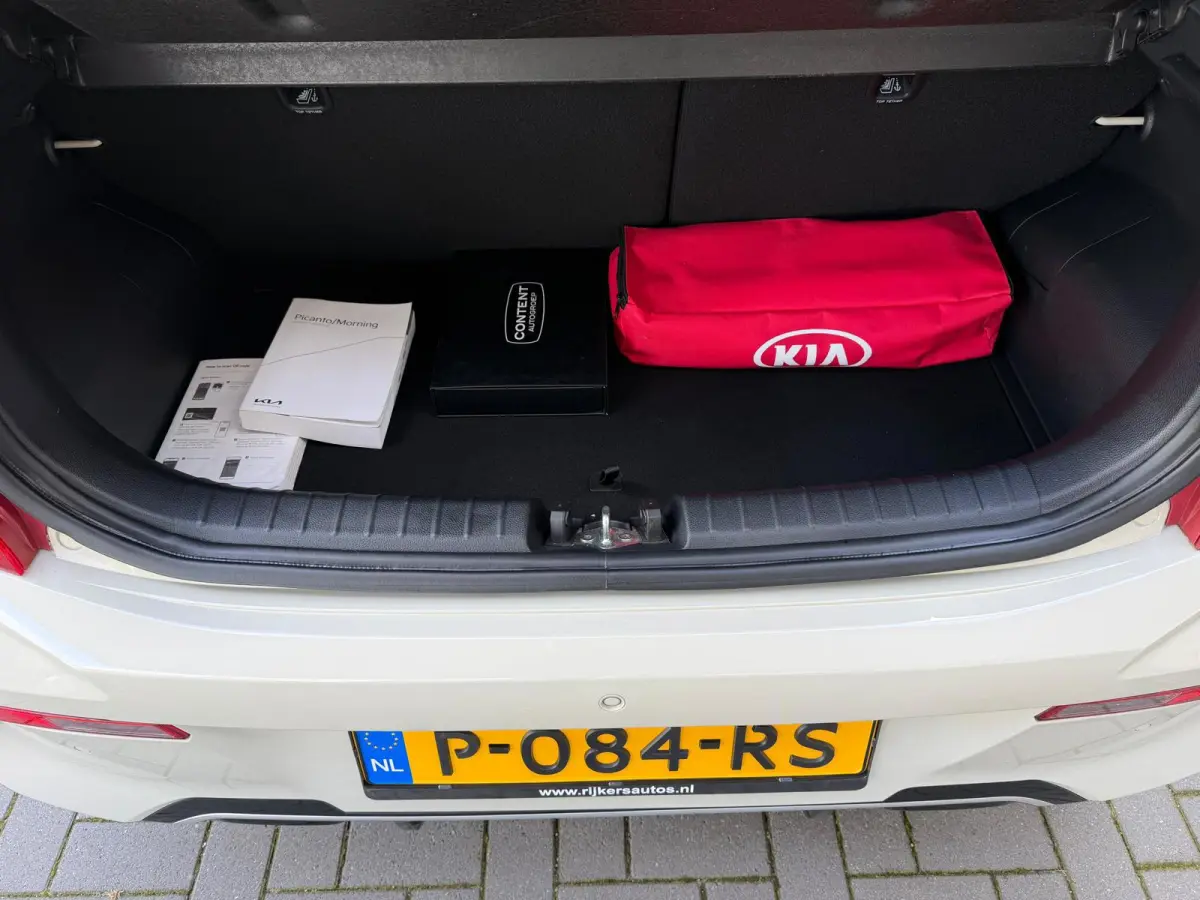 1.0 T-GDi GT-Line 100PK Schuif/kanteldak,Apple Carpl,NL auto,Camera A,Cruise Contr,Navi,Stoel+stuur verwarming