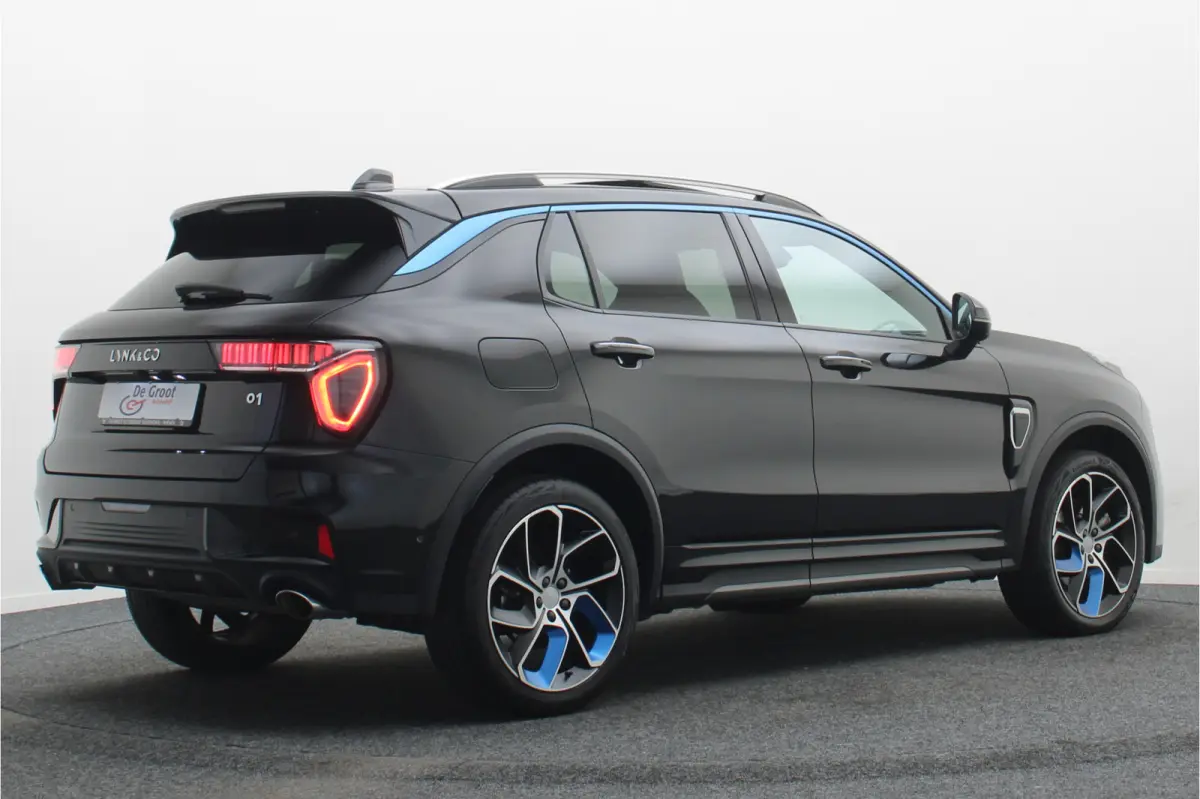 1.5 Plug-in Hybrid 360° Camera, Panoramadak, ACC, Apple Carplay, Infinity Sound, DAB, 20''
