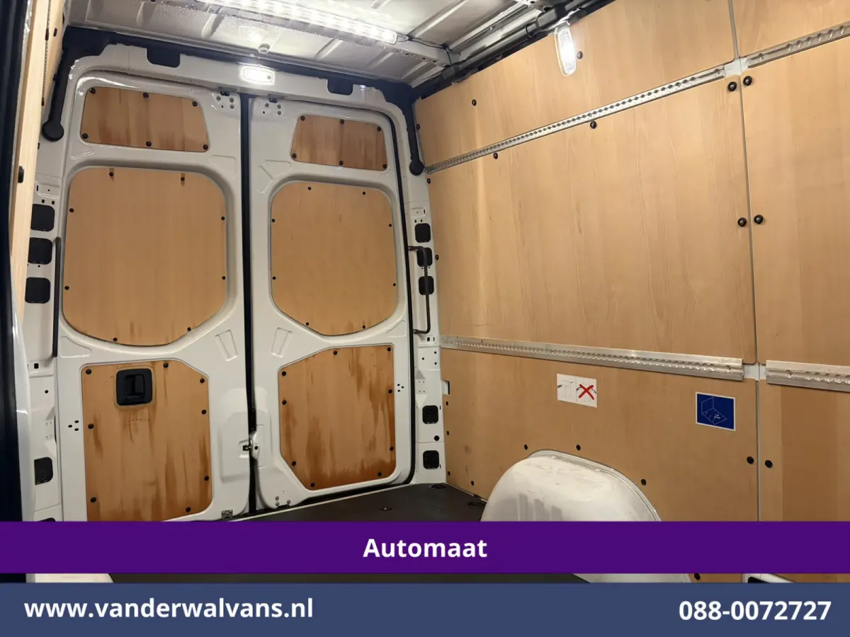 317 CDI 170pk 9G-Tronic Automaat L2H2 2025 Model Euro6 Airco | XL MBUX | Camera | Navigatie | LED Cruisecontrol, Stoelverwarming, 270 Graden Achterdeuren, Parkeersensoren, Bijrijdersbank