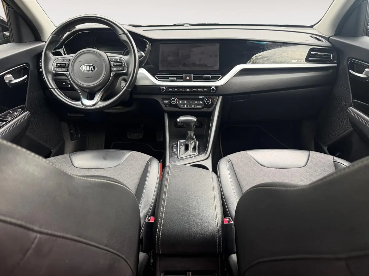 1.6 GDi Hybrid DynamicLine | Airco | Navi | Camera | LM Velgen | Cruise Control |