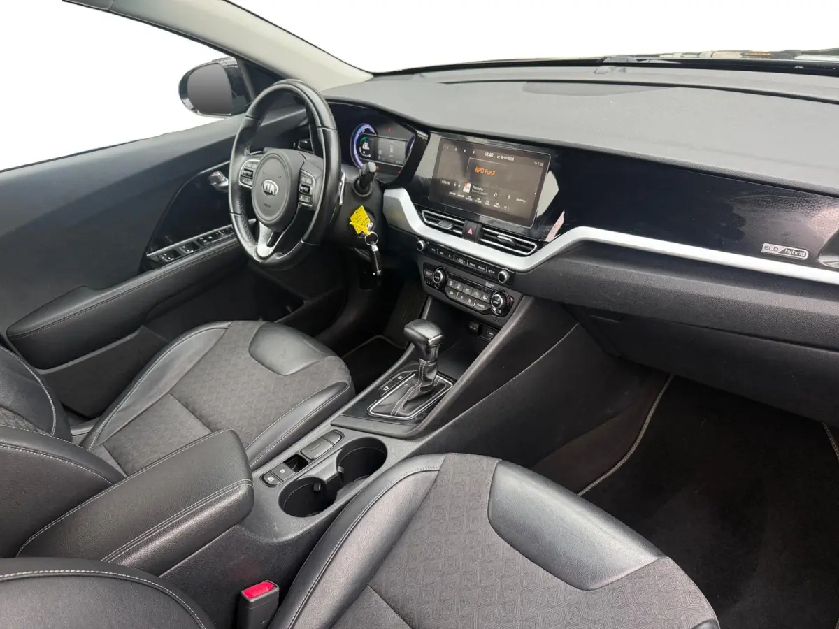 1.6 GDi Hybrid DynamicLine | Airco | Navi | Camera | LM Velgen | Cruise Control |