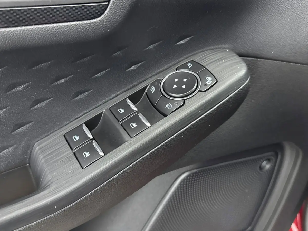 1.5 EcoBoost ST-Line X 150pk, 29dkm,1800kg Trekgewicht,CameraV+A,Winterpack