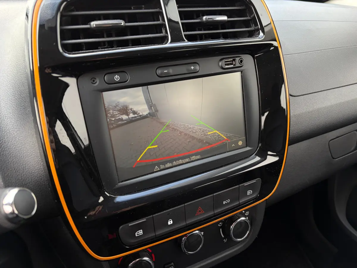Comfort Plus 27kWh | Airco | Bluetooth | Achteruitrijcamera | Navigatie | DAB radio | Kunstlederen bekleding |