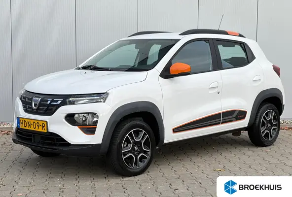 Comfort Plus 27kWh | Airco | Bluetooth | Achteruitrijcamera | Navigatie | DAB radio | Kunstlederen bekleding |