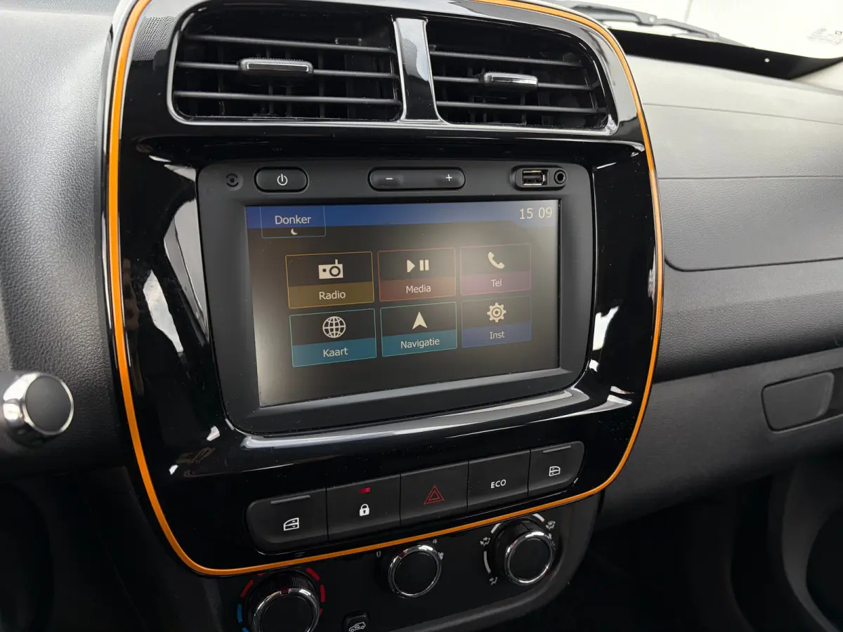Comfort Plus 27kWh | Airco | Bluetooth | Achteruitrijcamera | Navigatie | DAB radio | Kunstlederen bekleding |