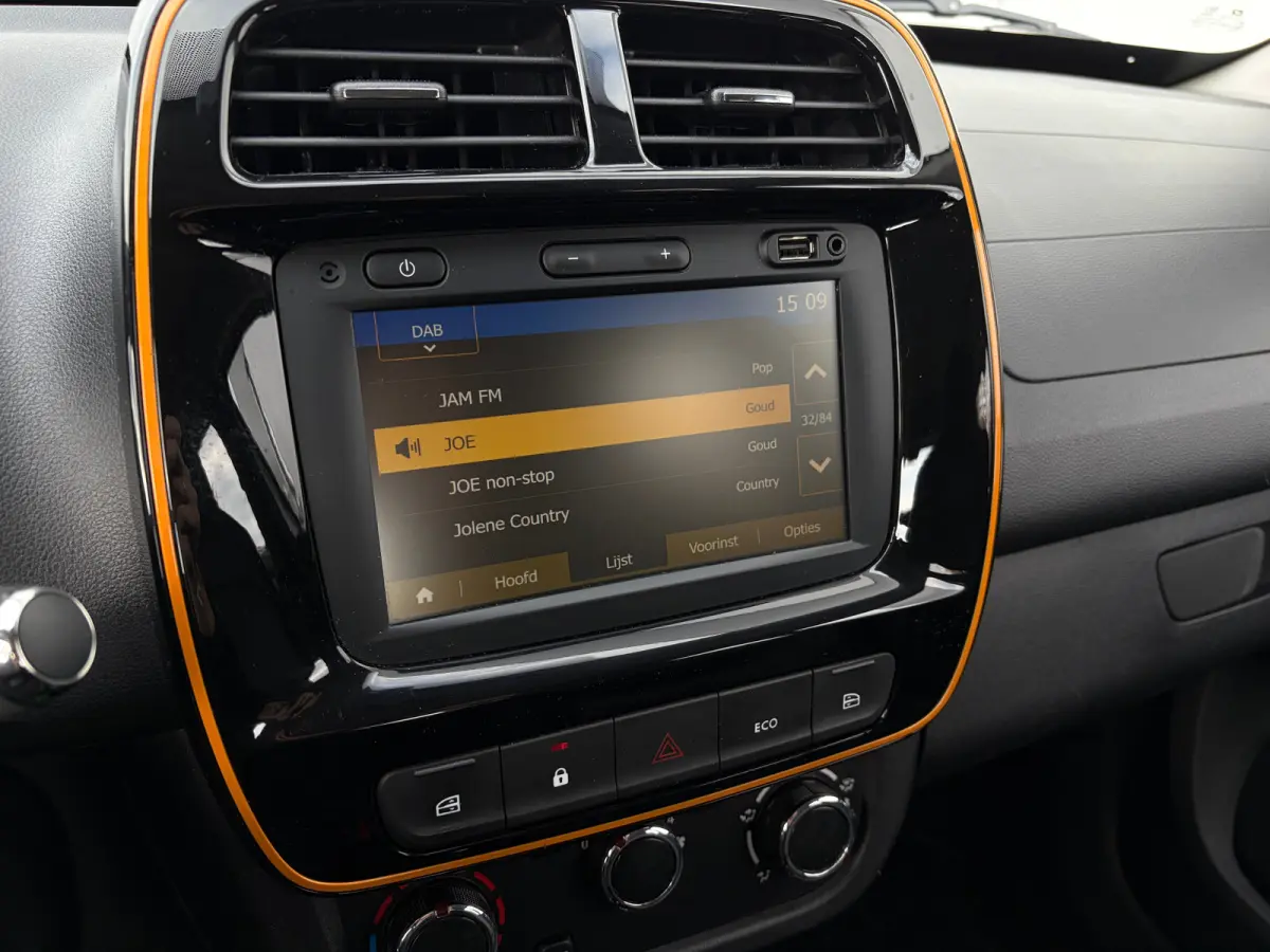 Comfort Plus 27kWh | Airco | Bluetooth | Achteruitrijcamera | Navigatie | DAB radio | Kunstlederen bekleding |