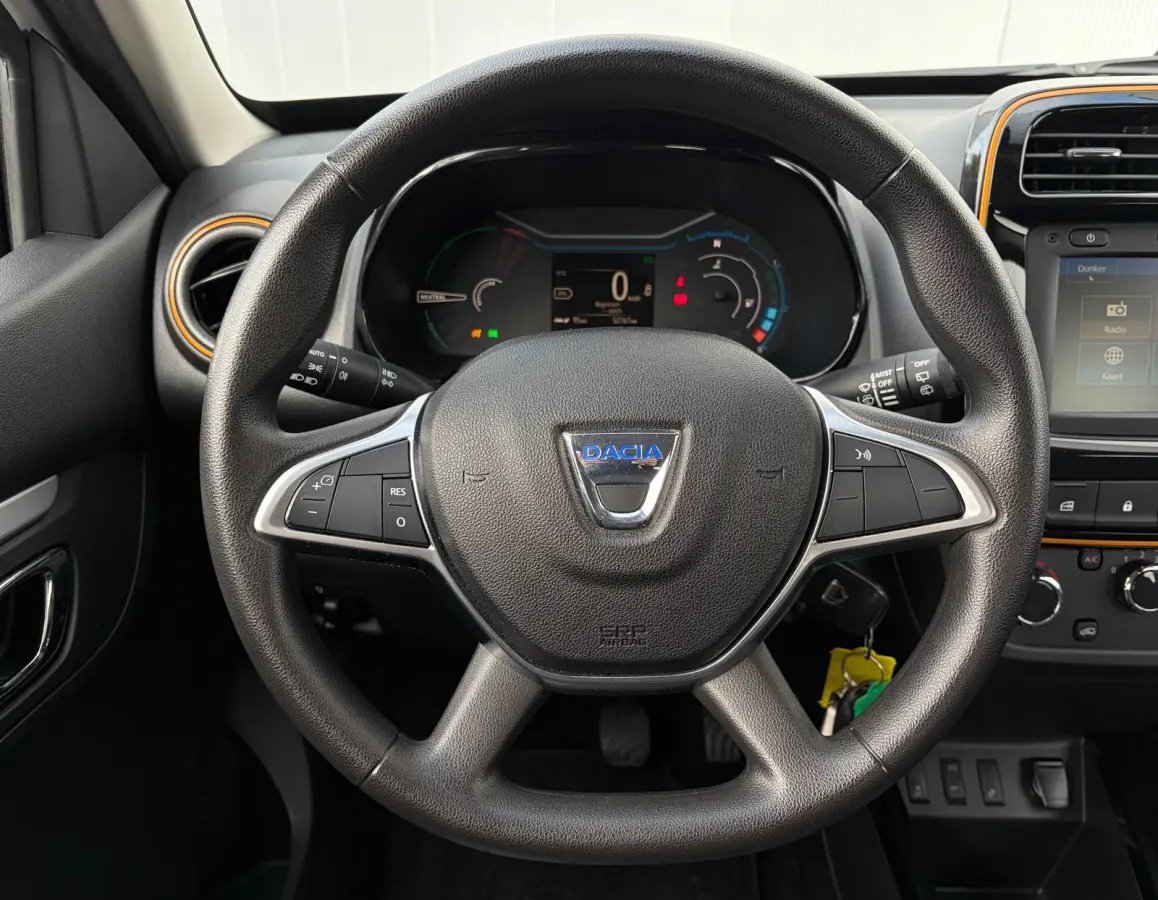 Comfort Plus 27kWh | Airco | Bluetooth | Achteruitrijcamera | Navigatie | DAB radio | Kunstlederen bekleding |