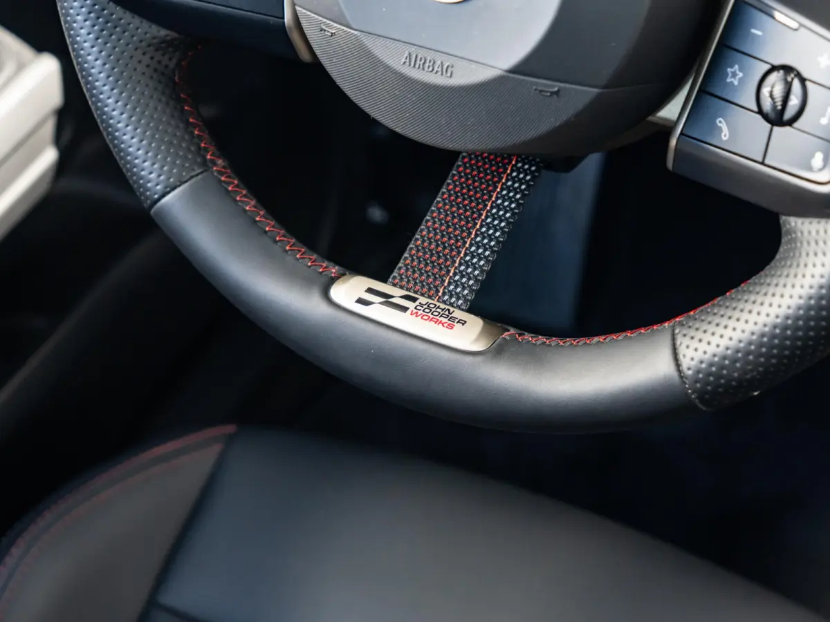 SE ALL4 John Cooper Works | XL-pakket | Glazen panoramadak | Elektrisch verstelbare stoelen |