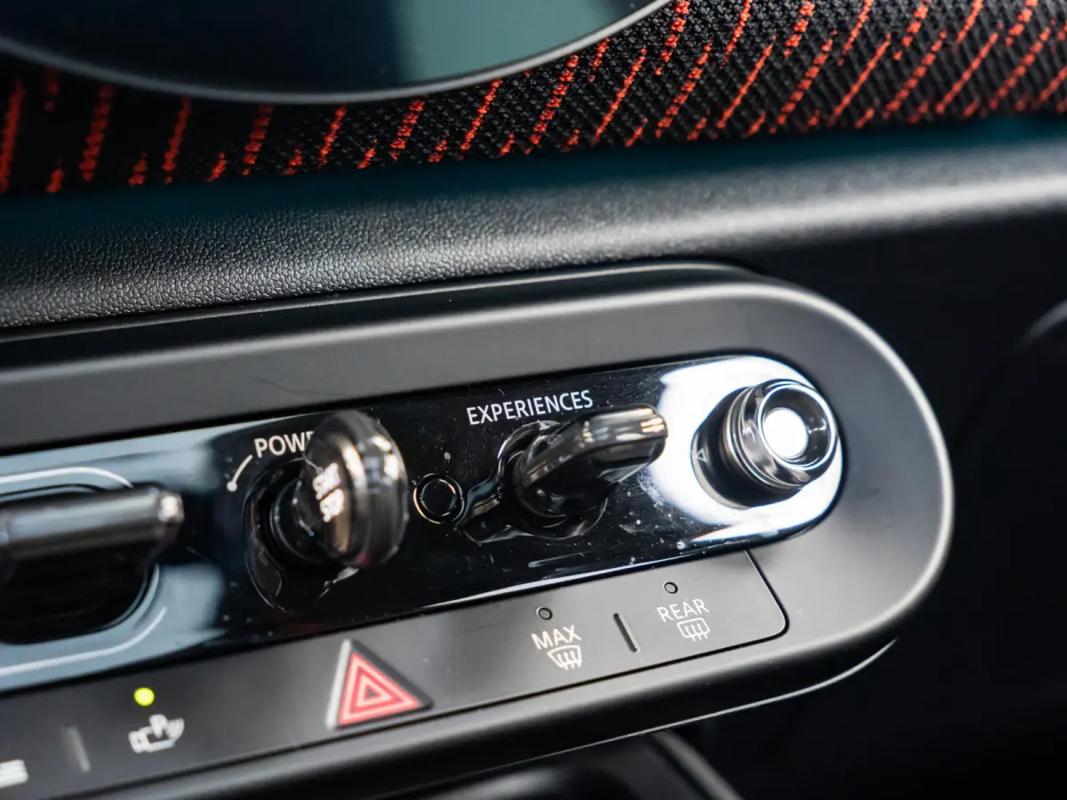 SE ALL4 John Cooper Works | XL-pakket | Glazen panoramadak | Elektrisch verstelbare stoelen |