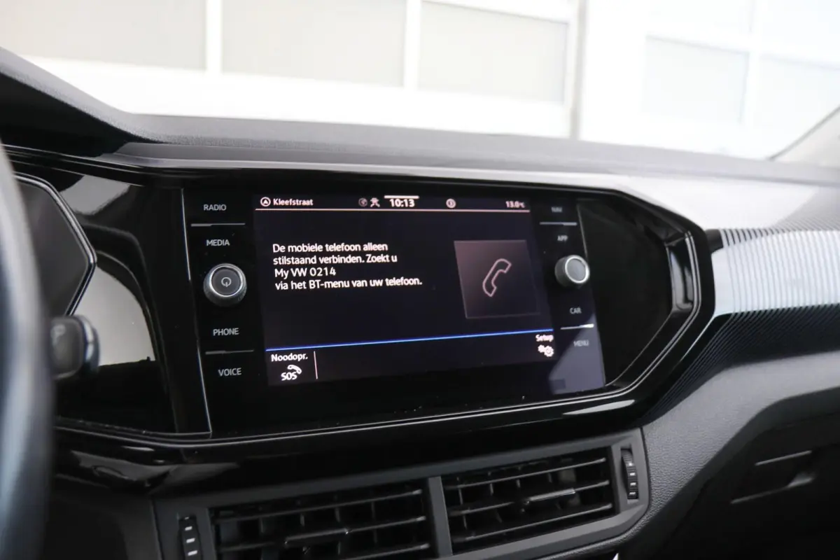 1.0 TSI 95pk Life | Navigatie | App Connect | Achteruitrijcamera | Clima