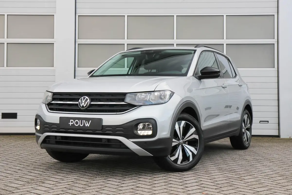 1.0 TSI 95pk Life | Navigatie | App Connect | Achteruitrijcamera | Clima